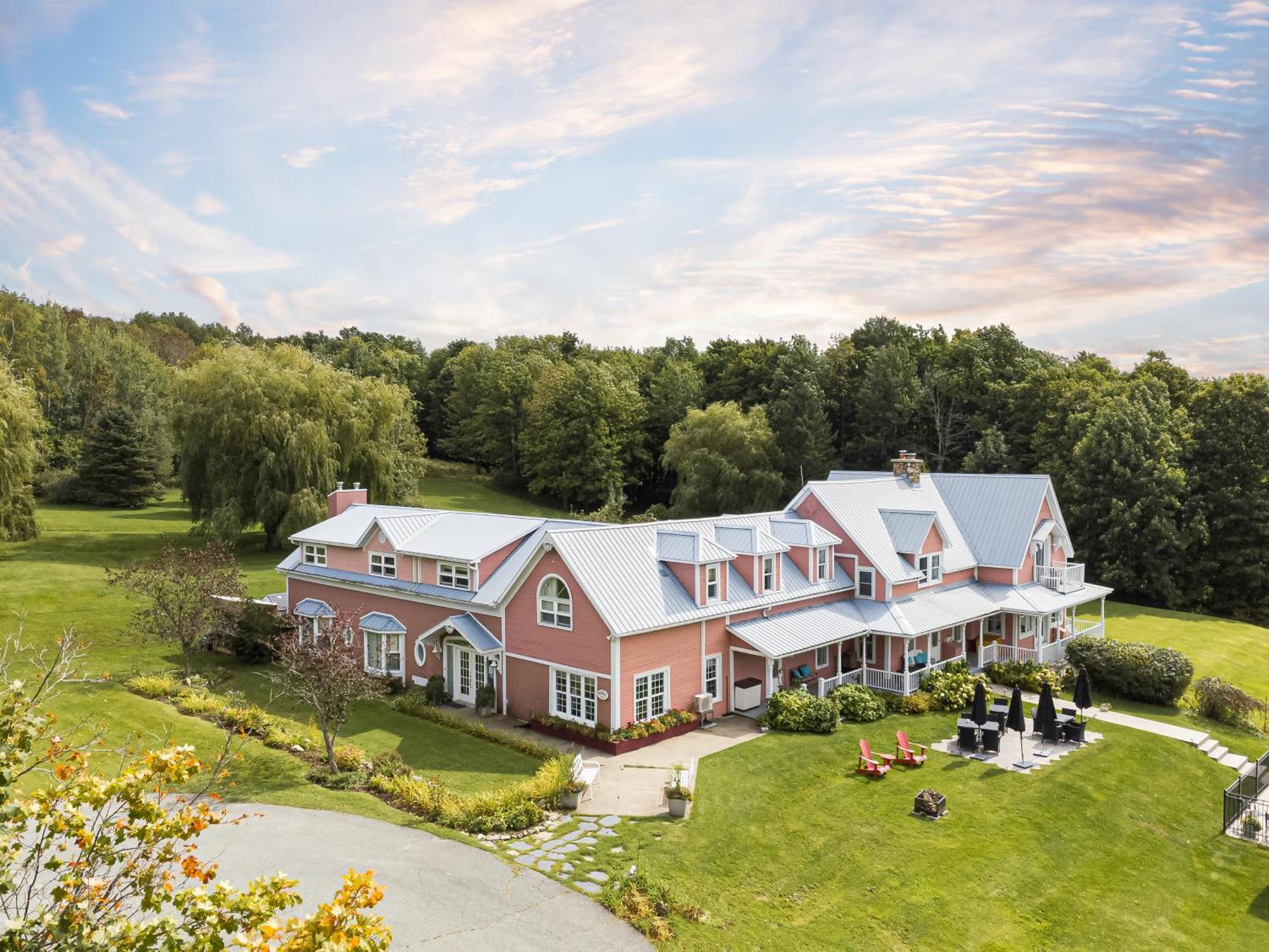 Auberge Le Tricorne Норт-Хэтли Экстерьер фото